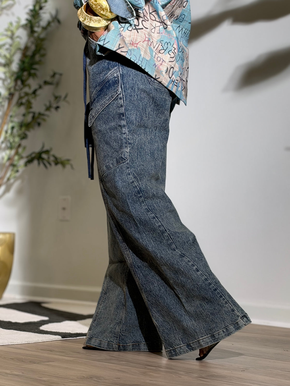 “Yes Cargo” Jean