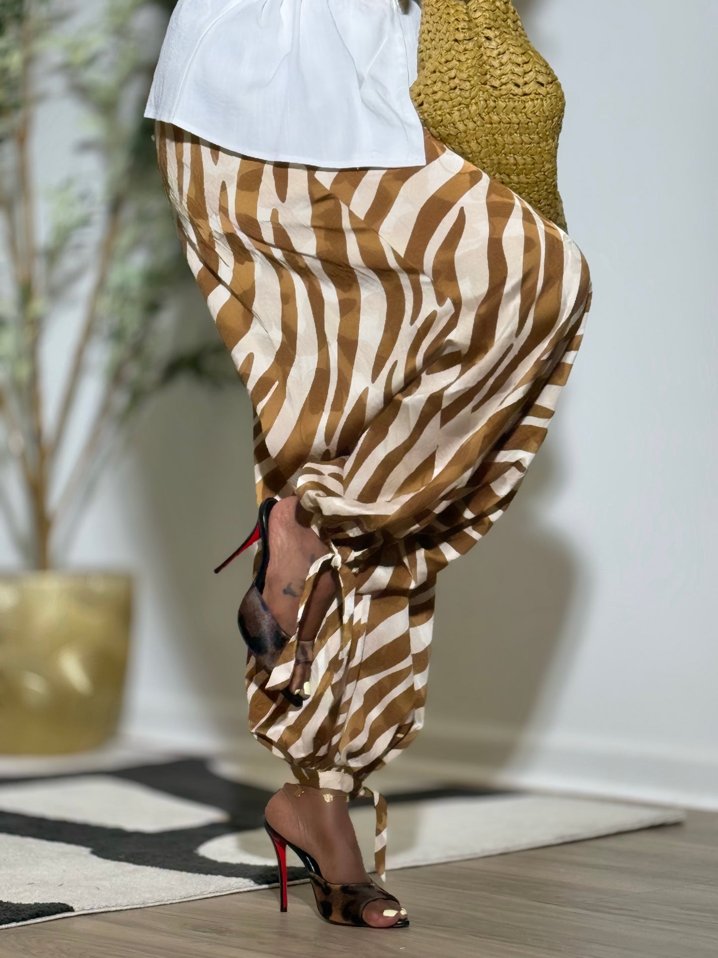 “Wildin” Pant (Brown)