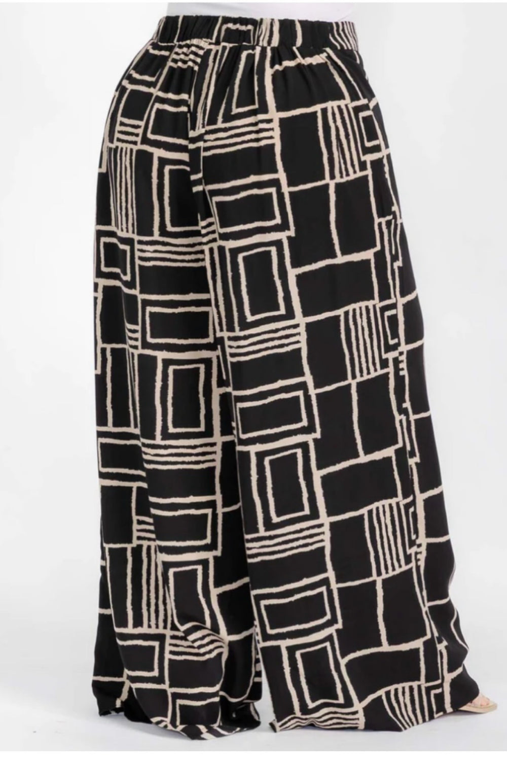 “So Abstract” Palazzo Pant (Curvy)