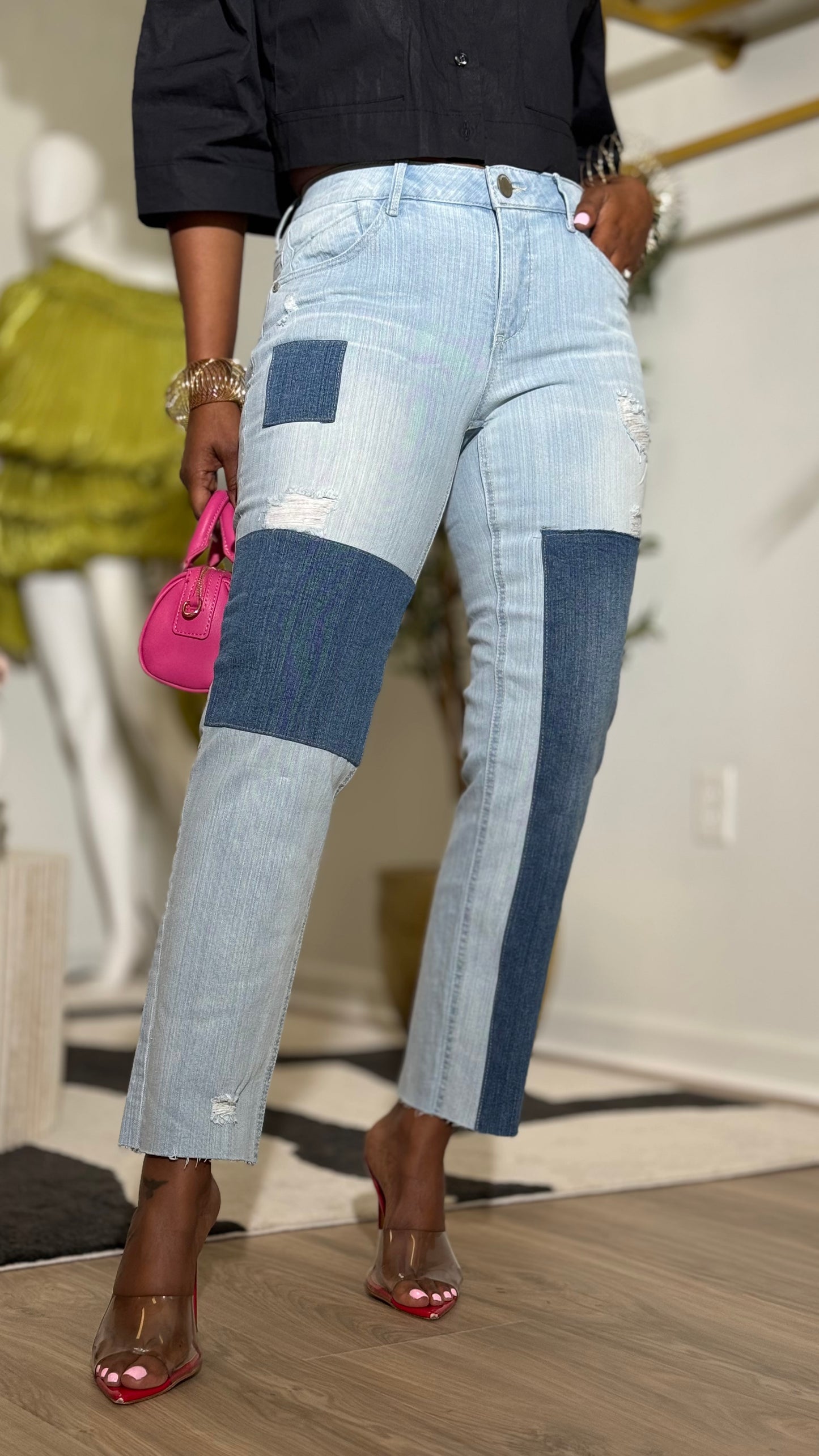 “Patch Work” Cropped Jeans