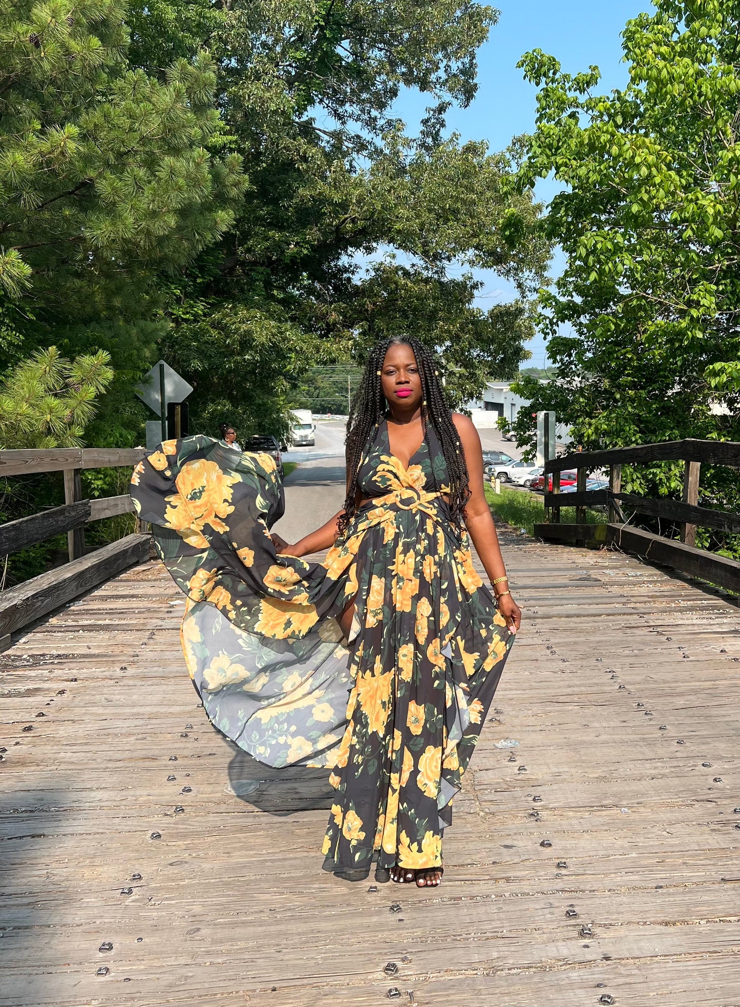 “In the Moment” Floral Maxi (Misses & Curvy)